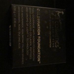 It cosmetics Celebration Foundation